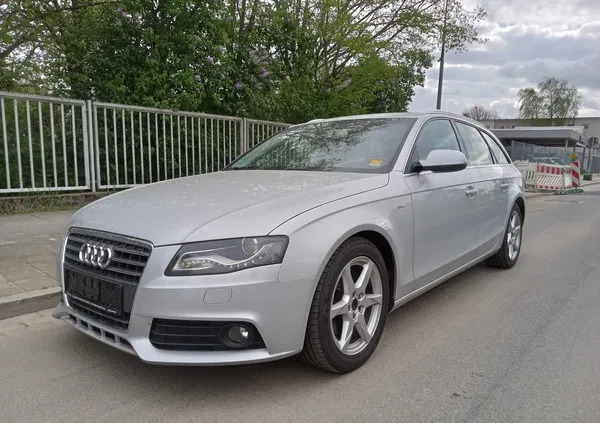 audi a4 Audi A4 cena 37800 przebieg: 221000, rok produkcji 2011 z Legnica